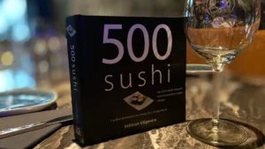 '500 Sushi' door Caroline Bennett: Een handzaam boekje bomvol recepten